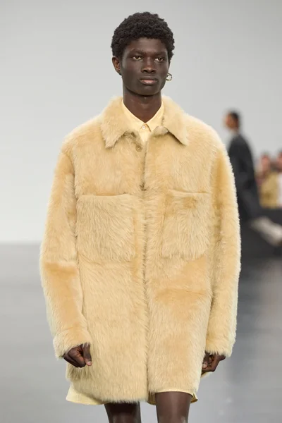 Look 115